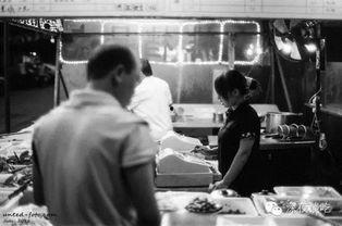 广东阿姨阿叔吃瓜事件视频,视频走红网络引发热议