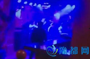 吃瓜最新事件酒吧视频,吃瓜群众揭秘事件真相